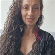 Profesora en iniciación musical , con experiencia en niños , niñas , adultos mayores y personas con condición